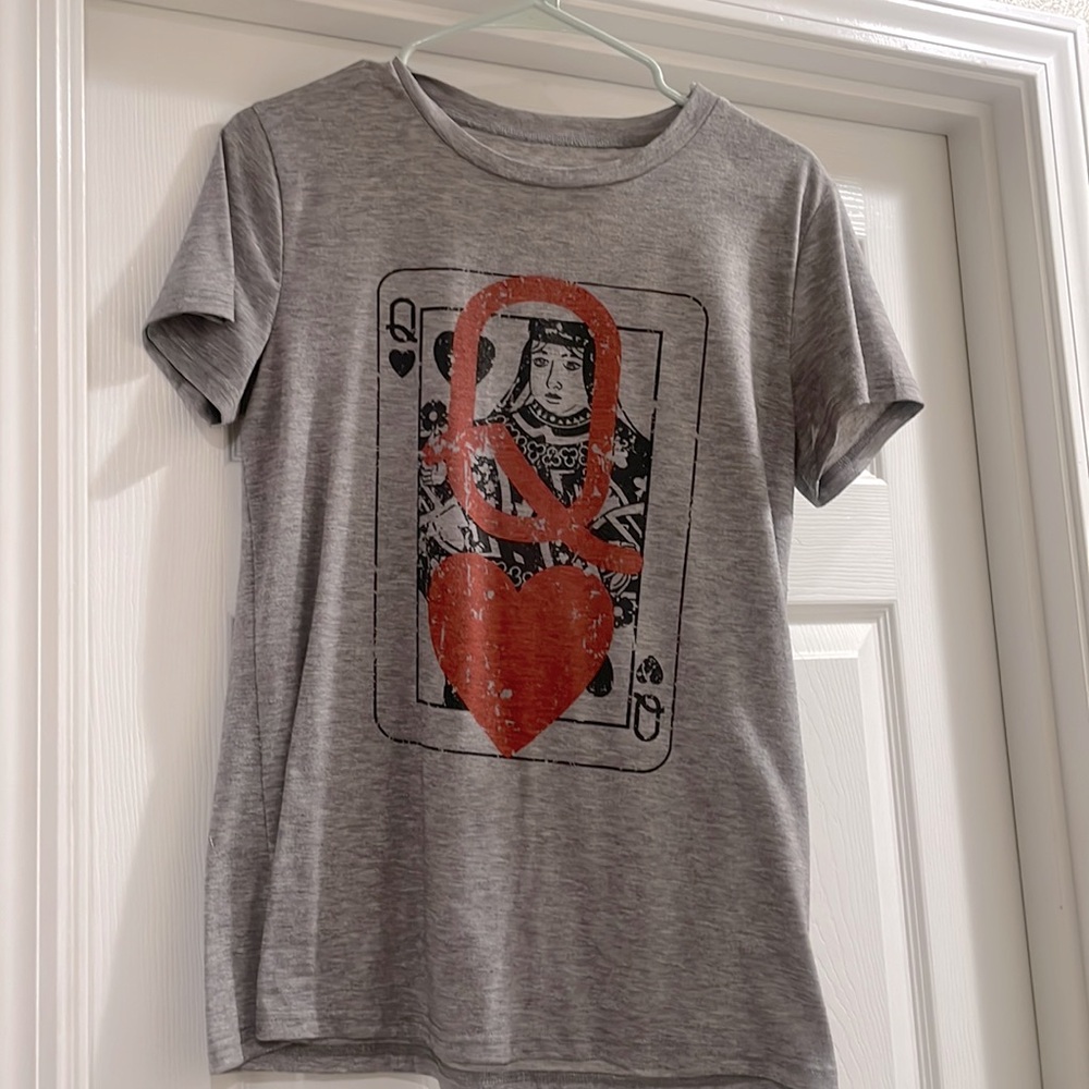 Queen of hearts shirt